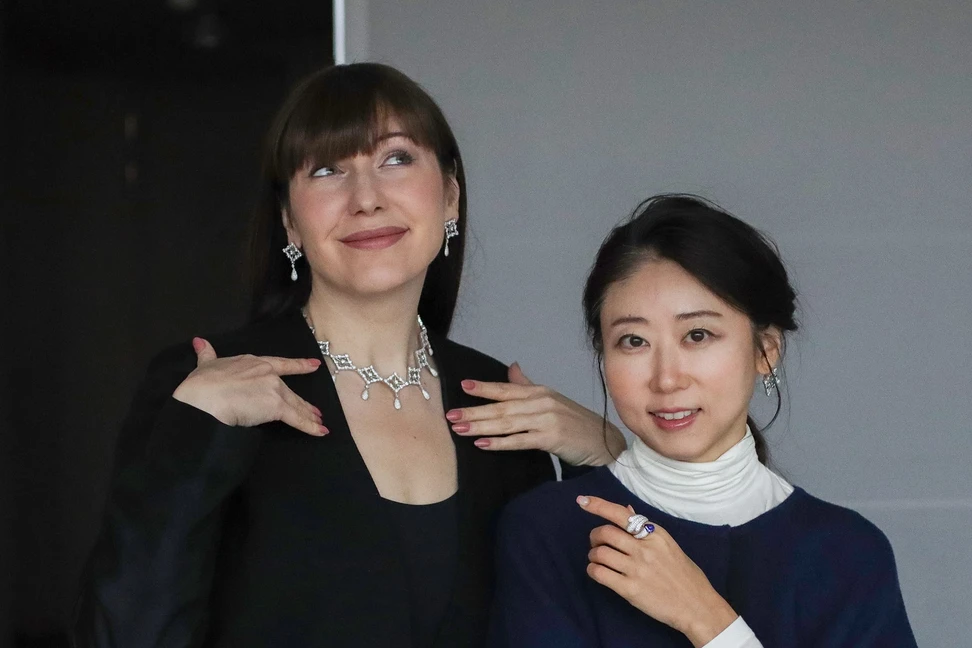 <p>Katerina with up-and-coming Korean jewellery designer Youngsun Nam</p>