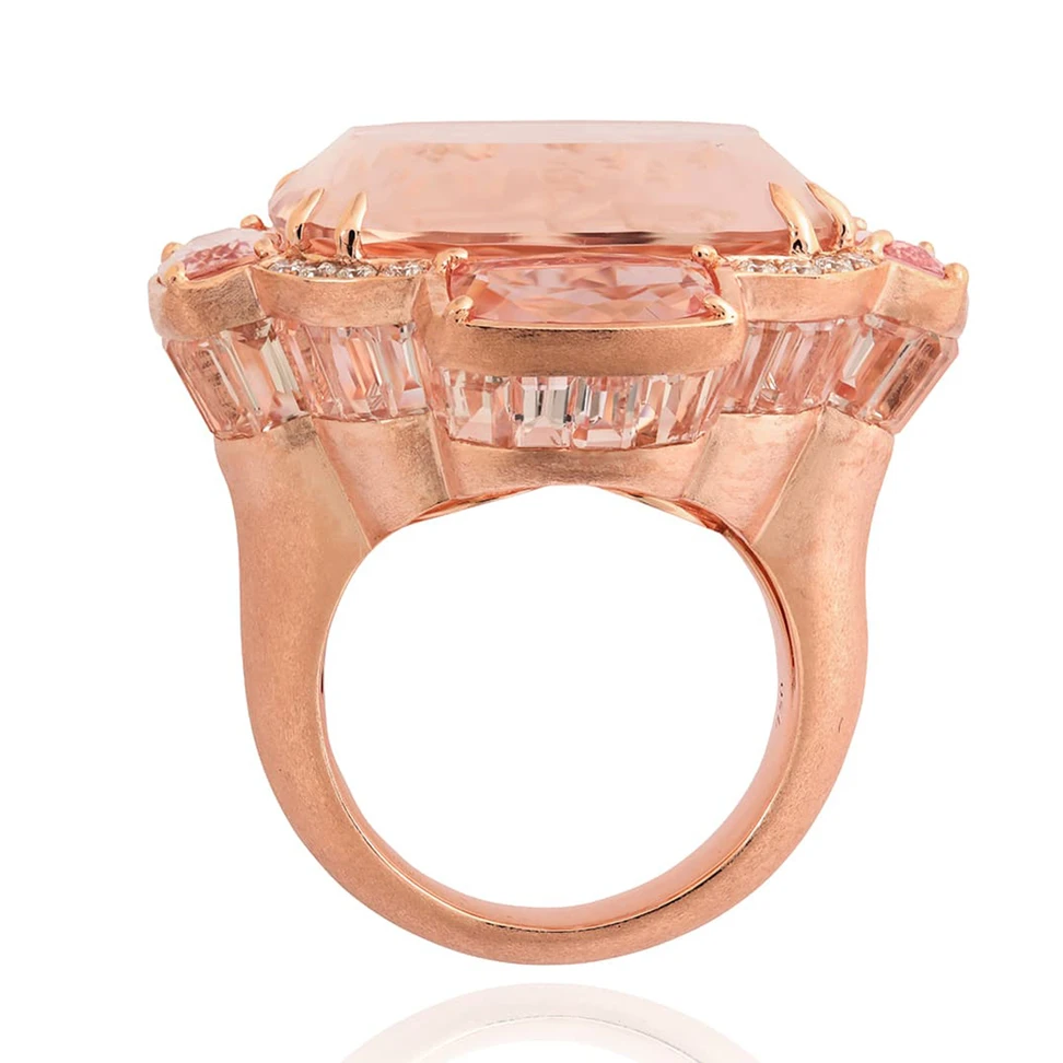 <p>Lydia Courteille La Vie en Rose collection ring with 18.84ct intaglio morganite, diamonds and accenting morganite in rose gold</p>
