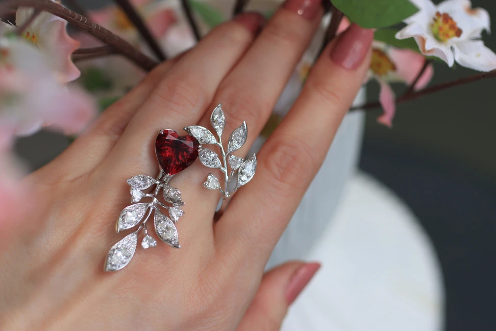 <p>Mergin Jewelry by Mehragin Rahmati ring with a heart-shaped rubellite and diamonds </p>
