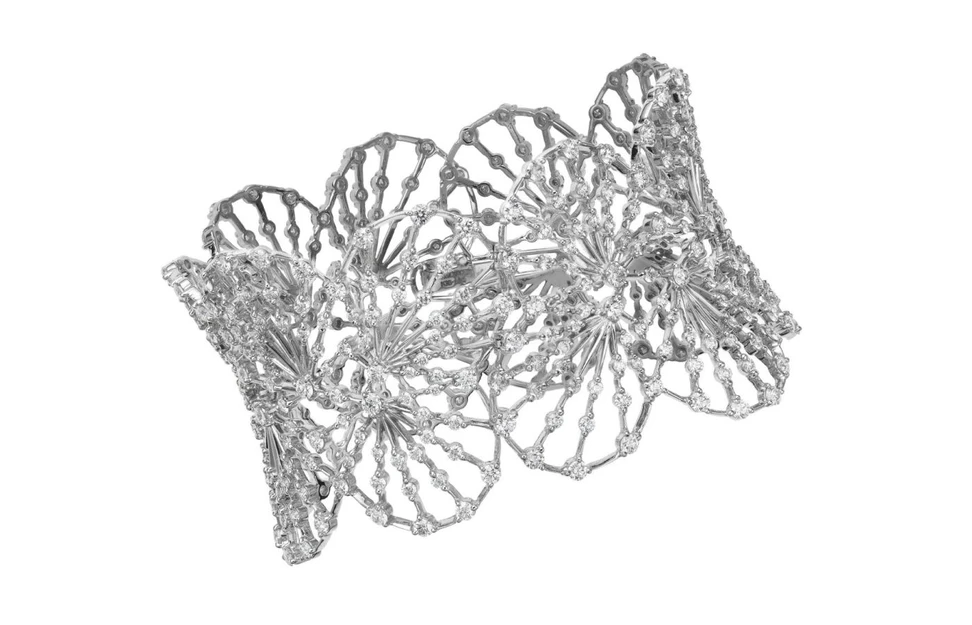 <p>Mikimoto Coral high jewellery bracelet in white gold and diamond from the Praise to the Sea collection</p>