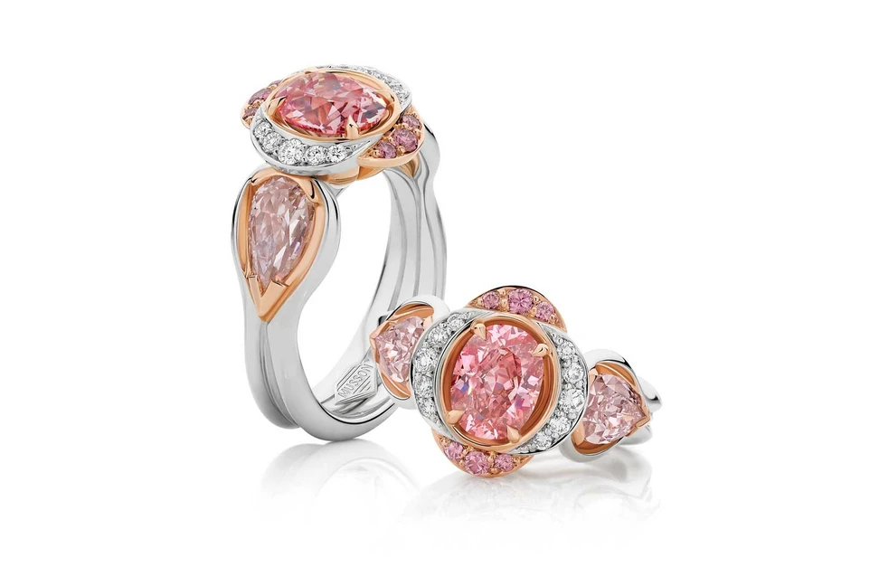 <p>Musson&#8217;s Lowanna pink diamond ring ring is set with a 1.27ct Fancy Vivid Argyle pink diamond, complemented by a pair of 1.78ct blush pink diamond shoulders set in a white and rose gold bespoke Musson design</p>
