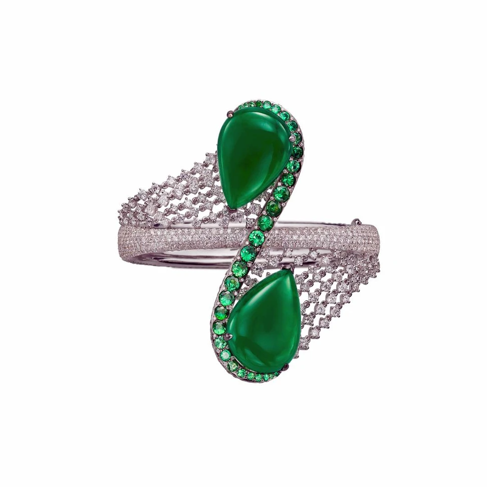 <p>Boghossian Reverence bracelet from the Ballet Oriental collection, set with tsavorites, diamonds and pear-shaped jadeite</p>
