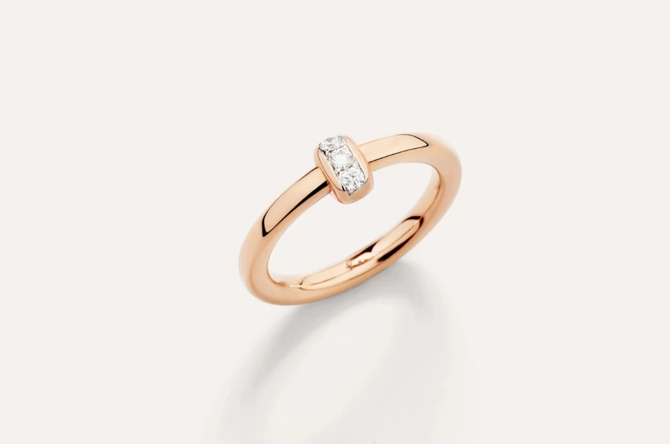 <p>Pomellato Together ring in 18K rose gold with diamonds.</p>
