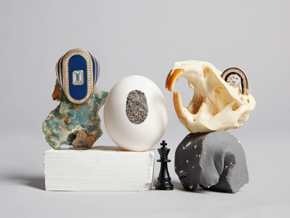 <p>The Voyager campaign by State Property, which will participate in a photographic display of Art Deco-inspired modern jewels at GemGenève 2025</p>
