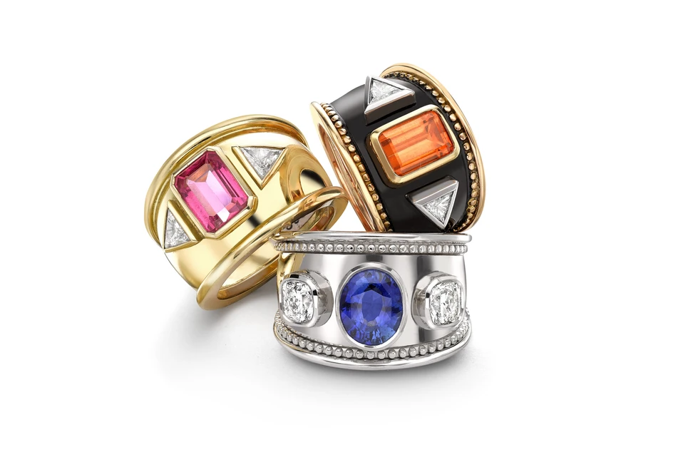 <p>Theo Fennell and Forevermark Diamond Bombé Rings</p>
