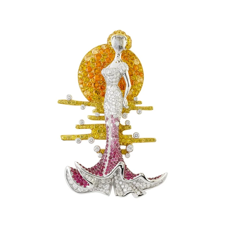 <p>Van Cleef &amp; Arpels, Bals de Légende, Le Bal Proust, Cantatrice clip</p>
