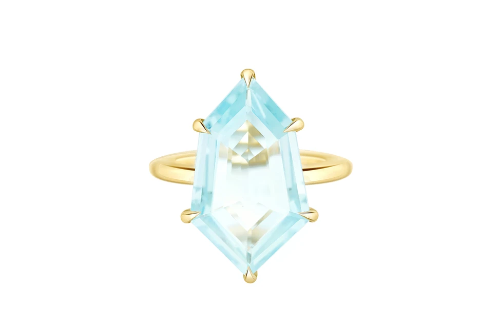 <p>Yi Collection Aquamarine &#038; Diamond Contour Polygon ring from the new Contour collection with a 5.51 carat aquamarine in 18k yellow gold </p>
