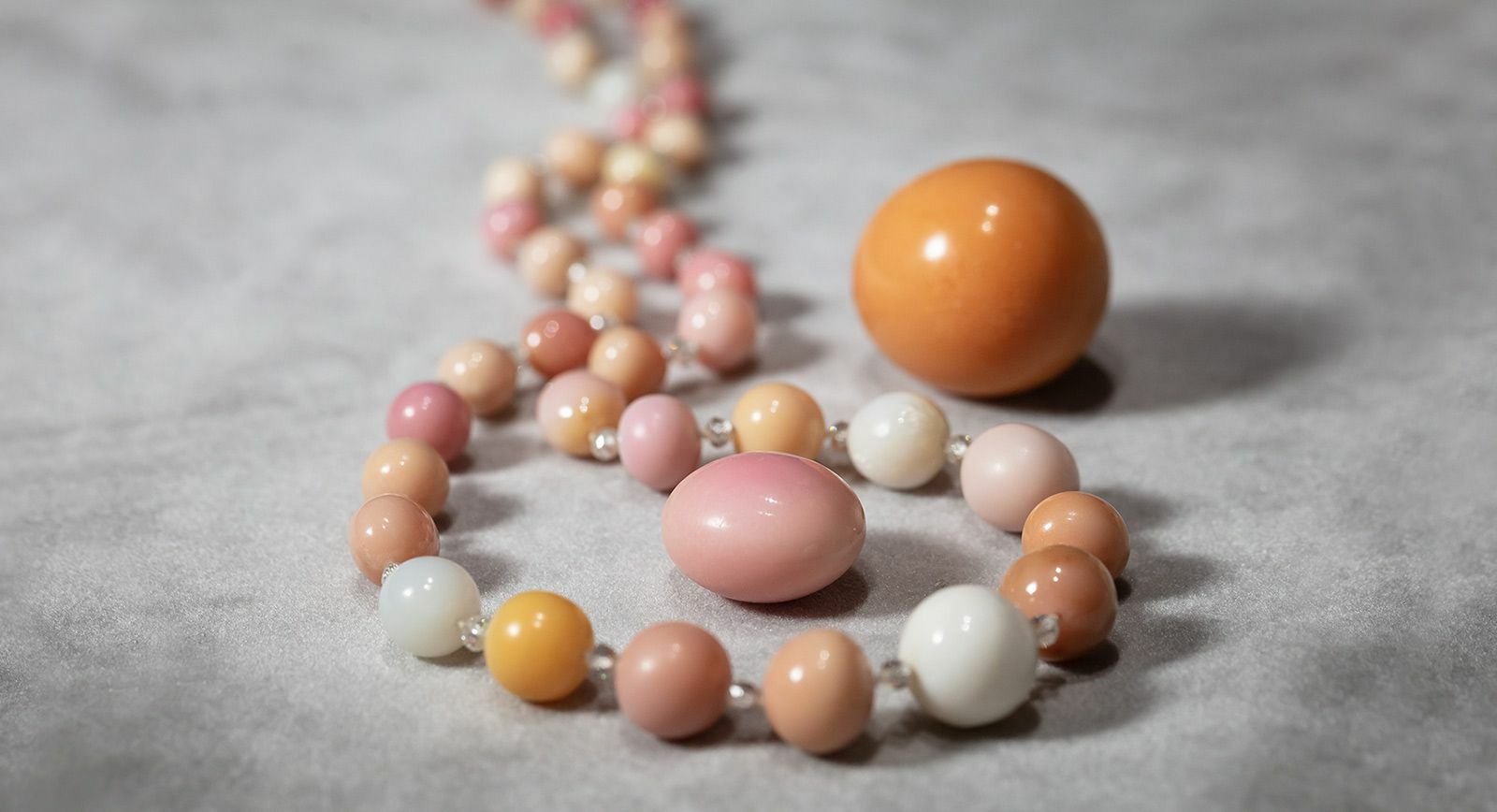 Shanghai Gems necklace with conch pearls