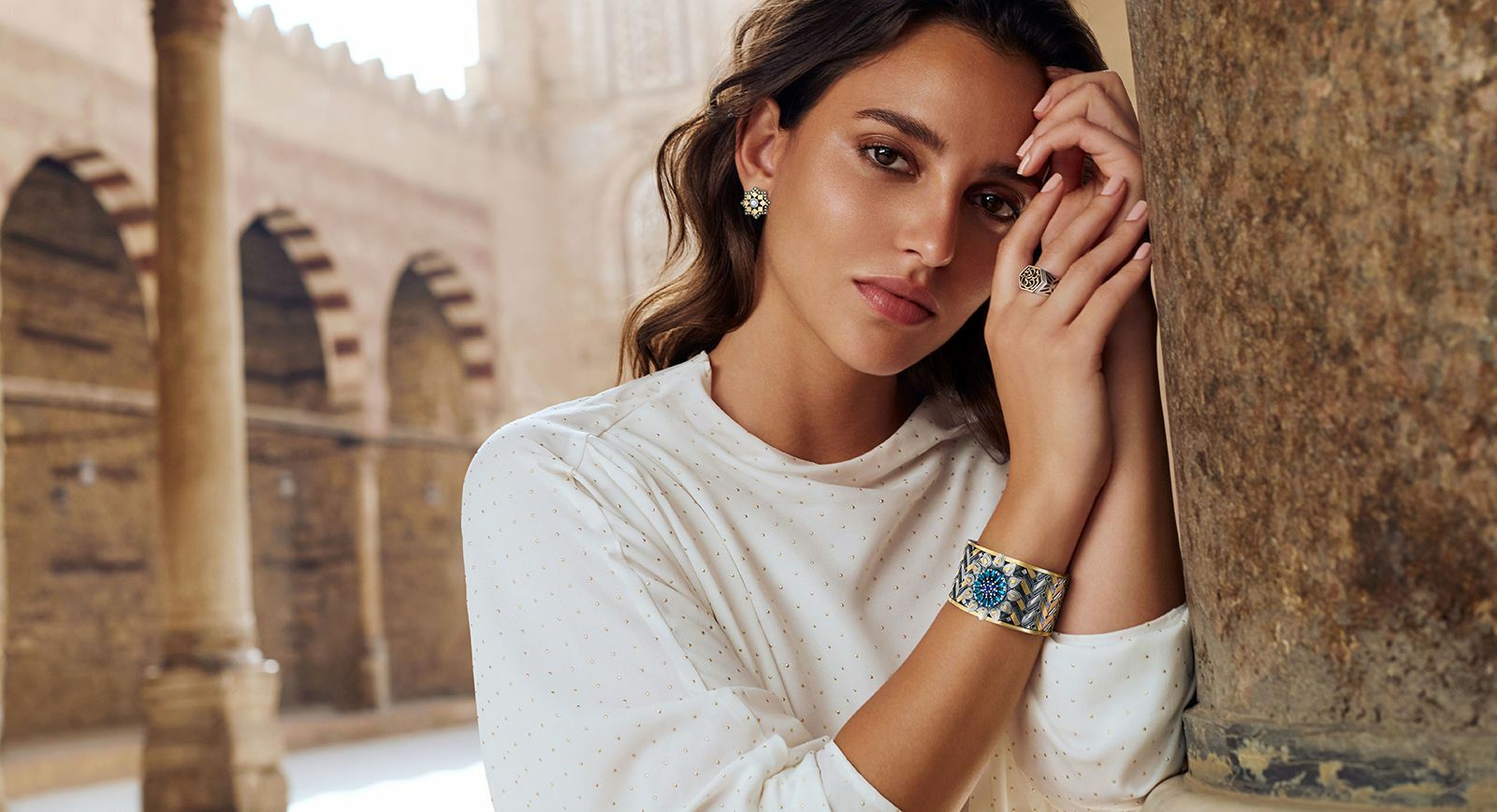 Azza hotsell fahmy earrings