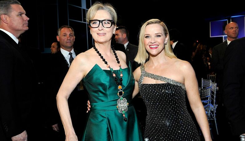 S2x1 meryl streep reese witherspoon sag awards 2020