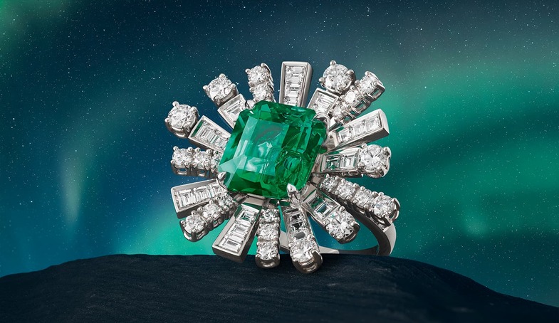 S2x1 piaget extraordinary lights still life   magical aurora ring