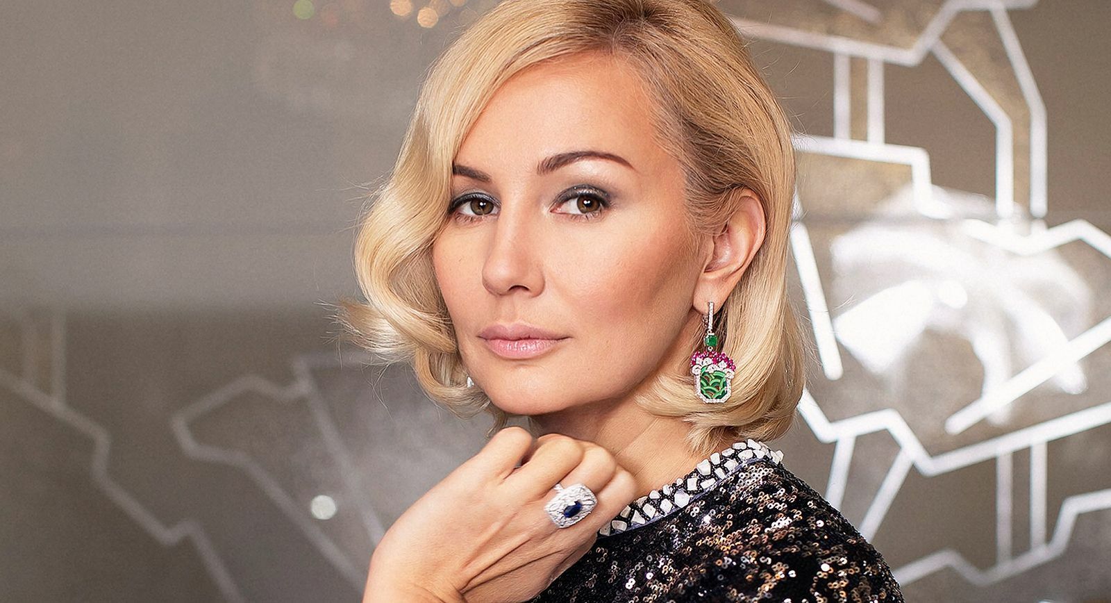 A model wears jewellery from the Ilgiz Fazulzyanov Portafortuna collection