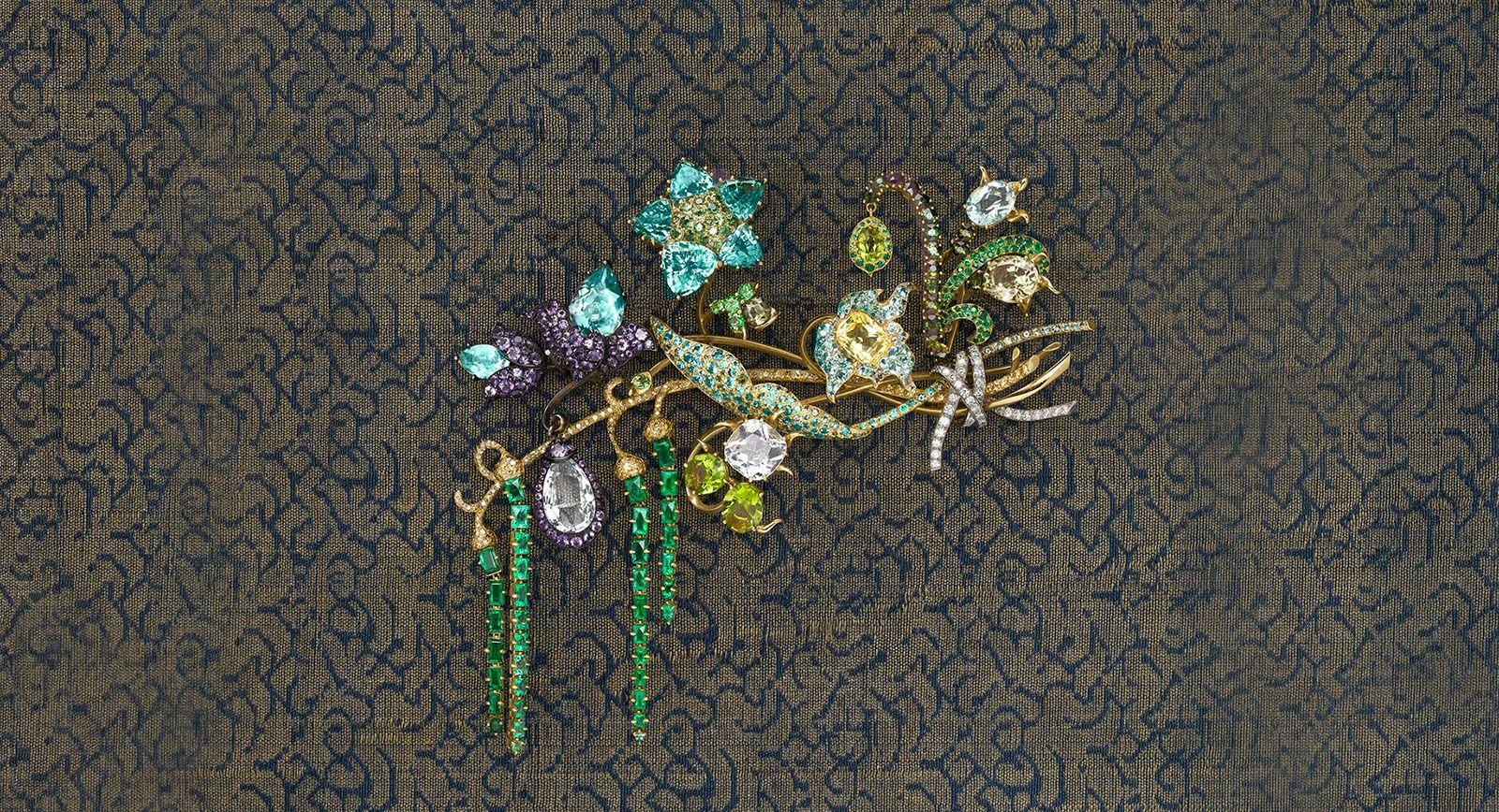 JAR Multicoloured Bouquet brooch with emeralds, amethysts, yellow sapphires, aquamarines, tourmalines, garnets, spodumenes, peridots, diamonds and yellow diamonds in 18k gold, silver and platinum (circa 1990), Christie’s New York 