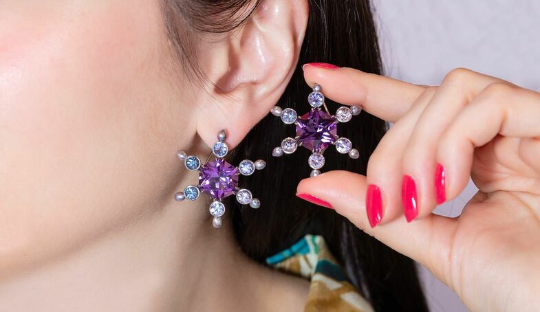 S2x1 assael star earrings worn