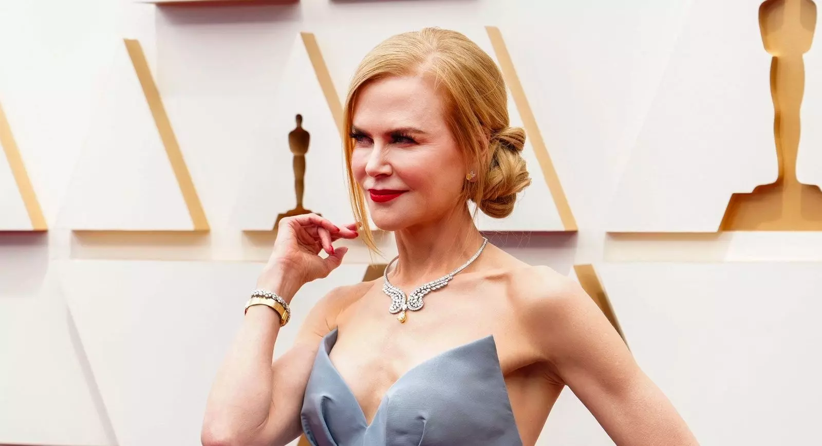 Nicole Kidman in Harry Winston diamond jewellery at the Oscars 2022