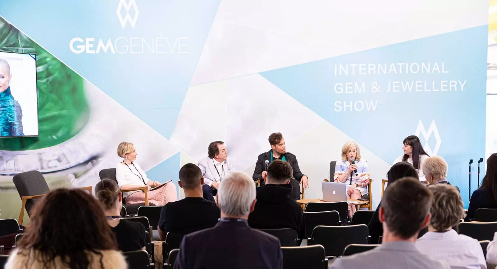 Katerina Perez hosts a panel discussion at GemGenève in May 2022