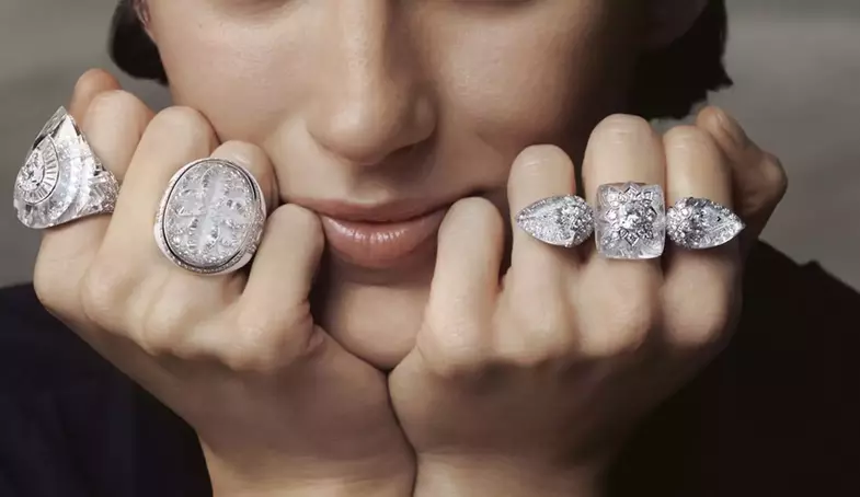 S2x1 boucheron  histoire de style  new maharajahs new padma diamants and cristal rings.jpg