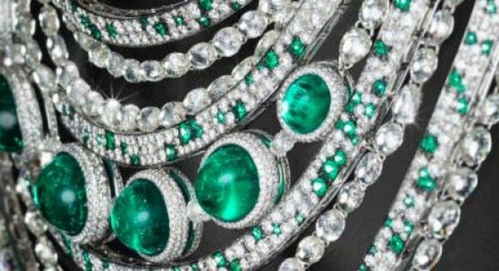 ANATOMY OF A JEWEL: a regal necklace by de Grisogono