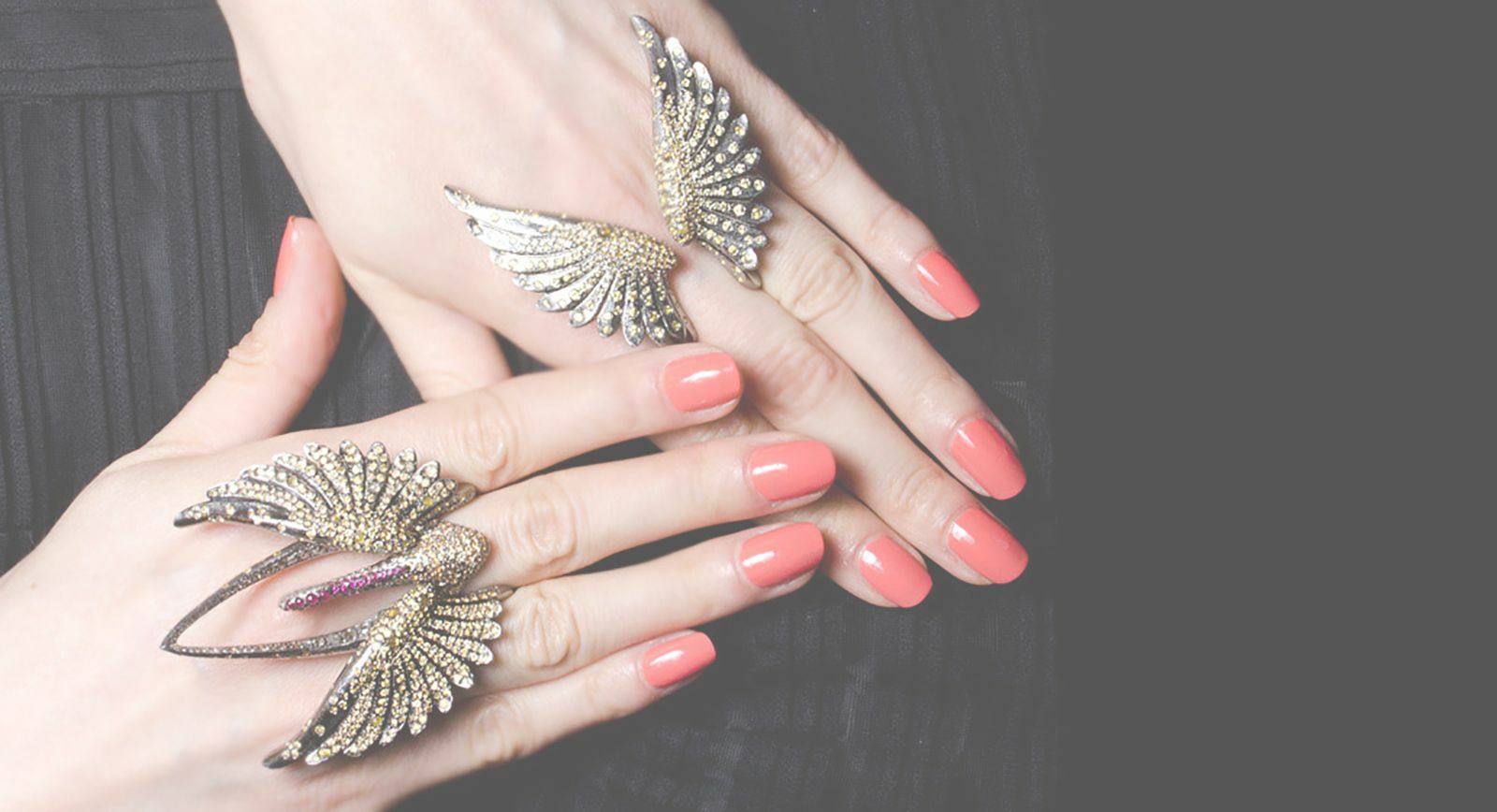 Arman Suciyan’s Crane Ring