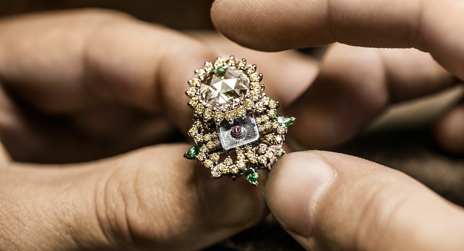 dior skull ring