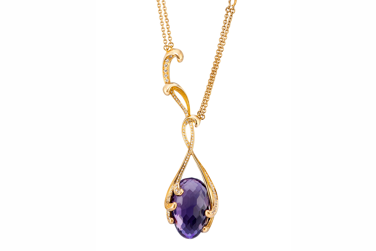  The Universo collection - Origin