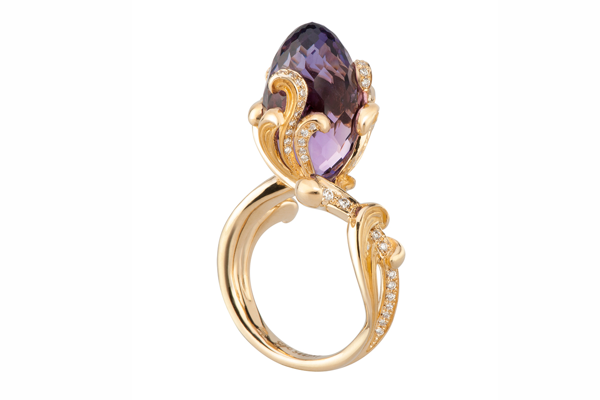  The Universo collection - Origin