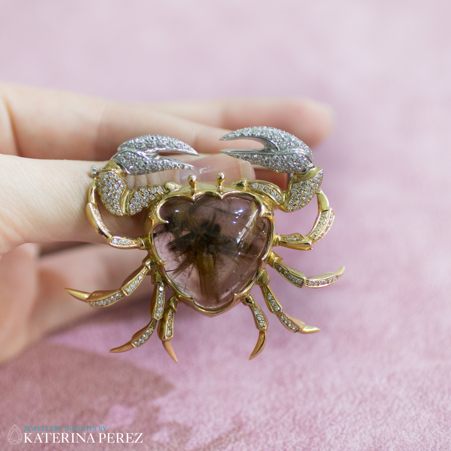 Leo Chilleri Crab brooch with rutilated quartz set in yellow gold with diamonds – £10.000