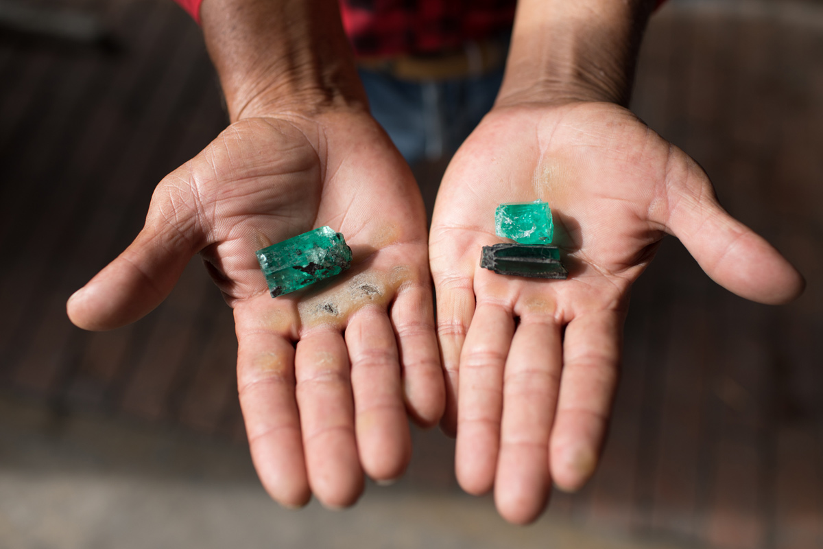 International Emerald Exchange mined Colombian emeralds. Photo credit: Juan Cristobal Cobo