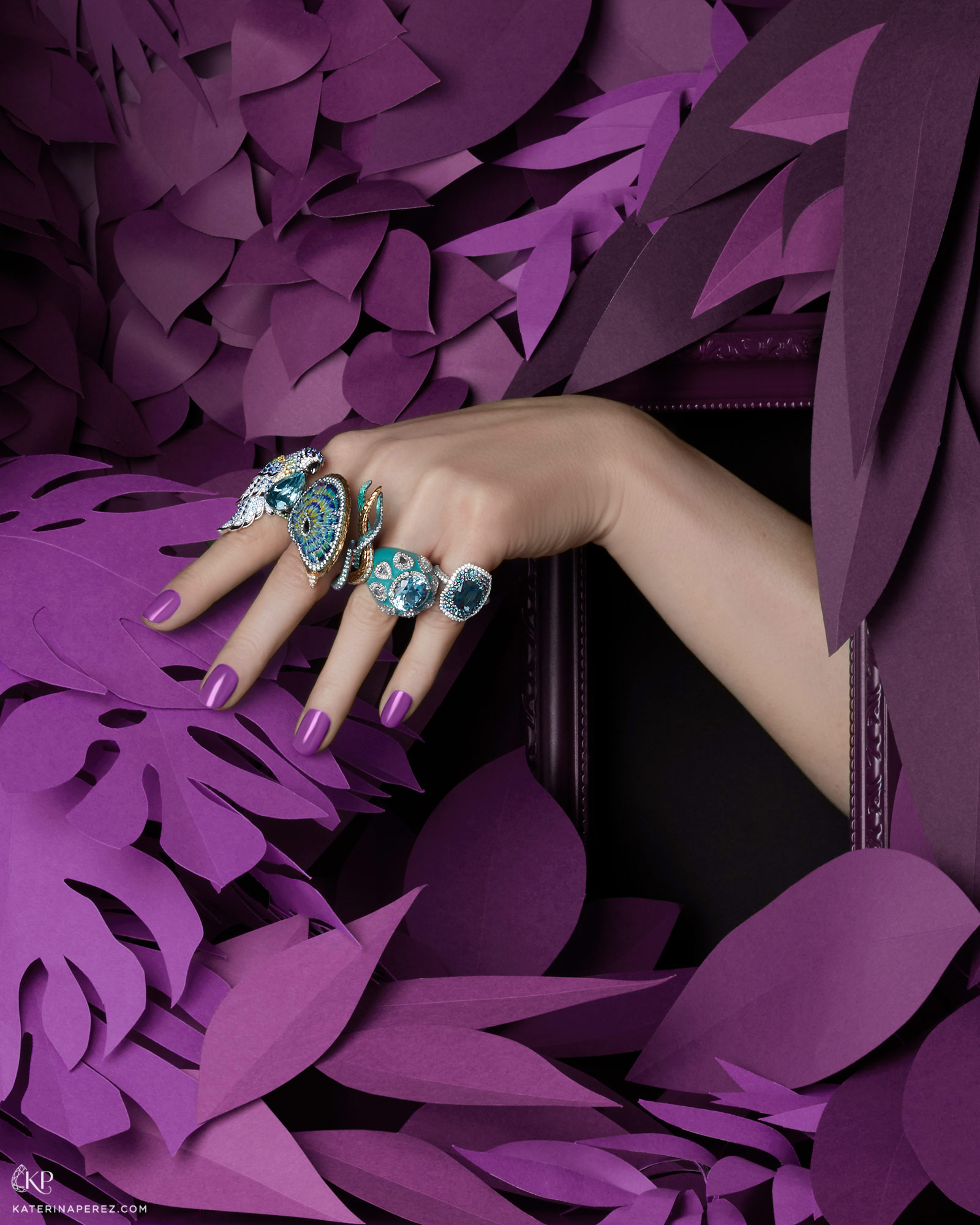 Boucheron Nuri the Parrot ring, with 5.5 cts aquamarine, diamonds, sapphires and tsavourites; Sicis Quetzal ring in titanium with micromosaic and diamonds; Amrapali ring with 4.52 cts aquamarine and diamonds; Martin Katz ring with 2.75 cts Brazilian Alexandrite, amethysts, sapphires and diamonds set in platinum