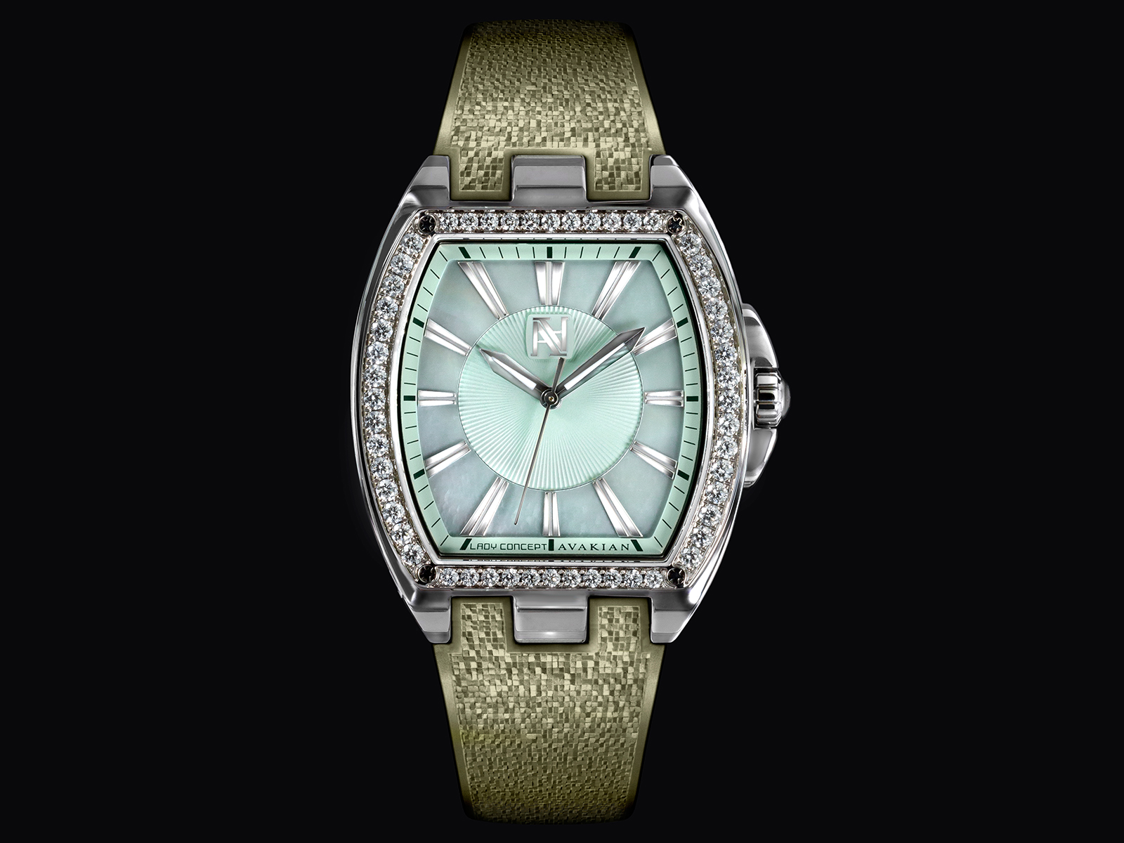  Avakian's new Lady Concept watch
