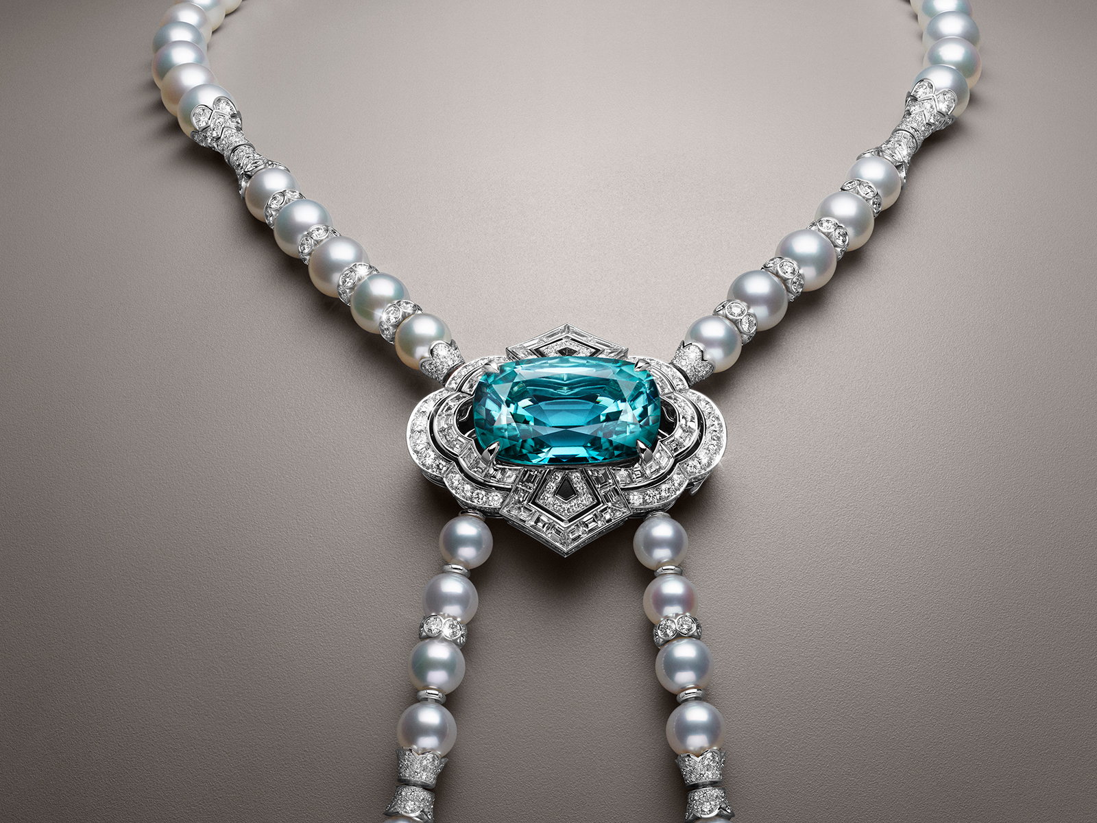 Louis Vuitton Conquêtes necklace with 54.3cts African mint tourmaline