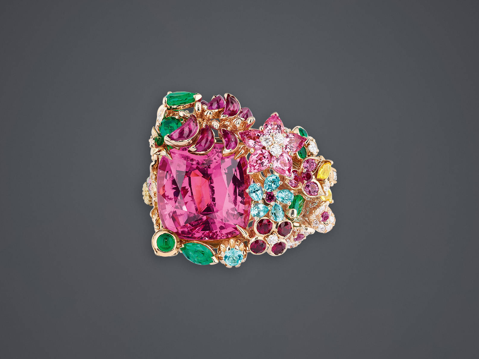 A return to Versailles with new high jewellery collection Dior à  Versailles, côté Jardins