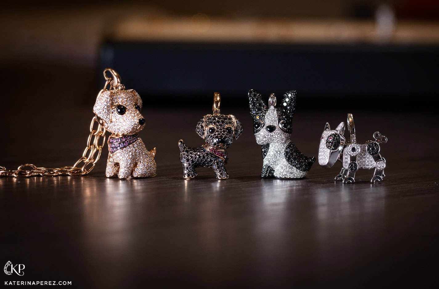  Qeelin diamond puppy pendants