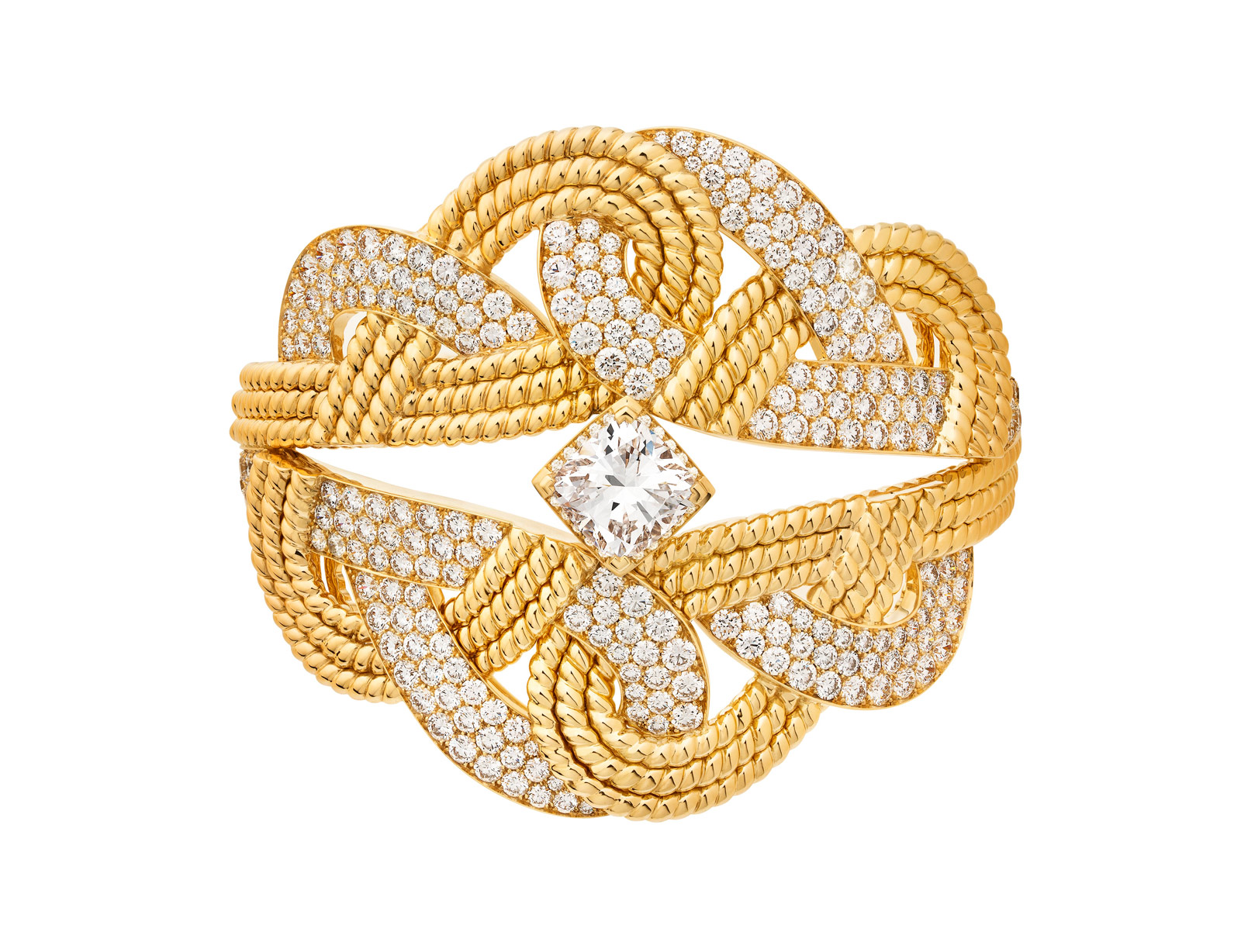<p>&#8220;Golden Braid&#8221; bracelet from &#8220;Flying Cloud&#8221; collection</p>
