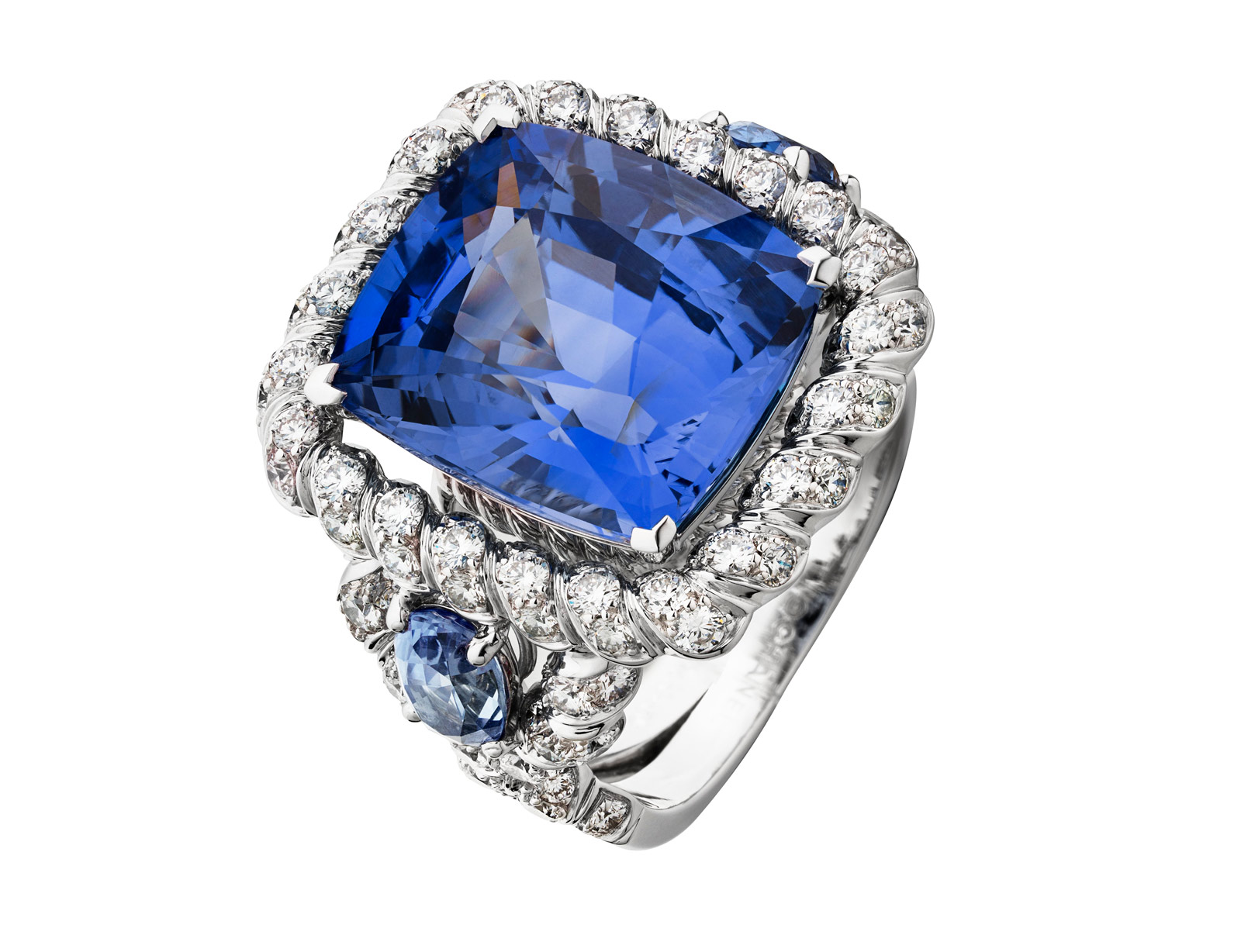<p>&#8220;Turquoise Waters&#8221; ring from &#8220;Flying Cloud&#8221; collection</p>
