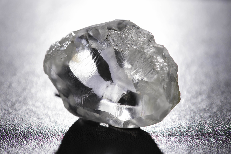 126.4cts Cullinan diamond in the rough, November 2013