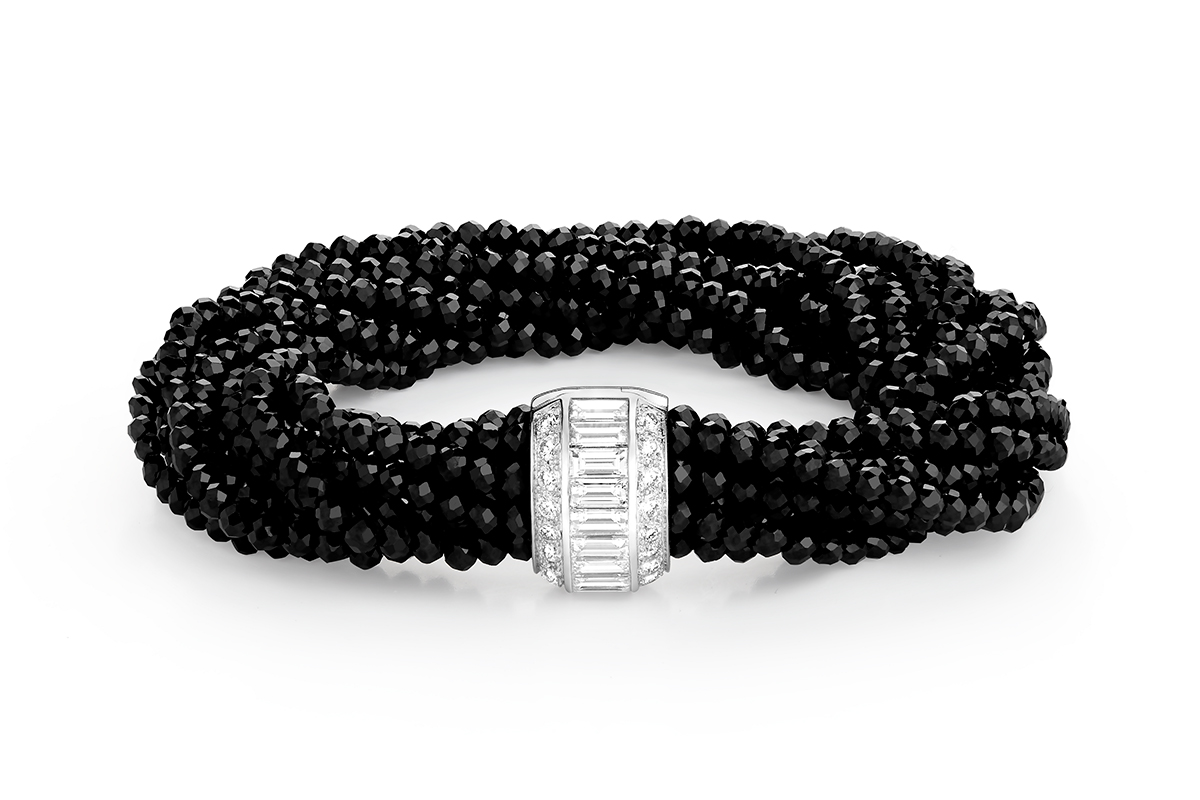 Lumière de nuit - The Imperial Winter collection by Boucheron