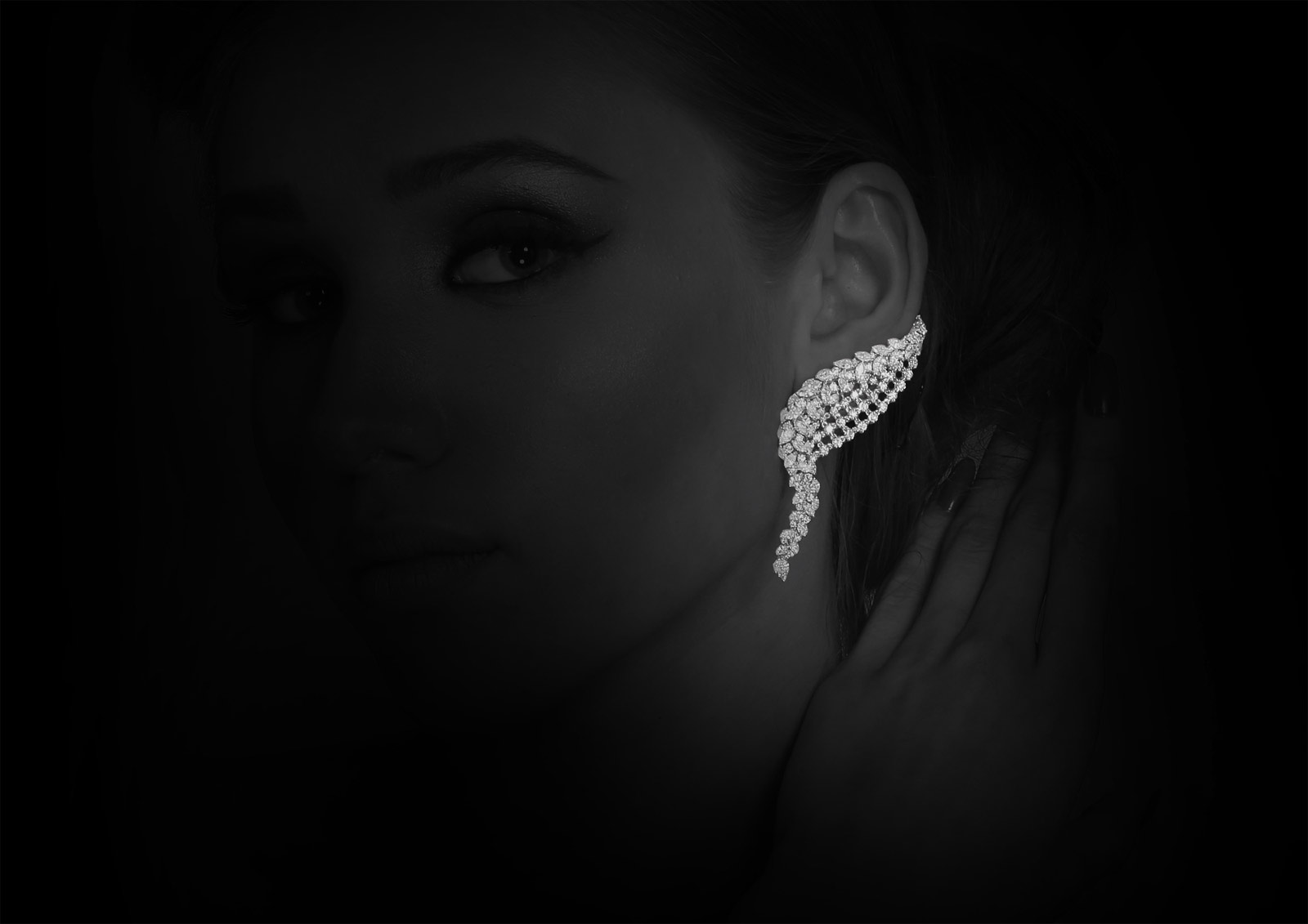 Yeprem diamond earcuffs