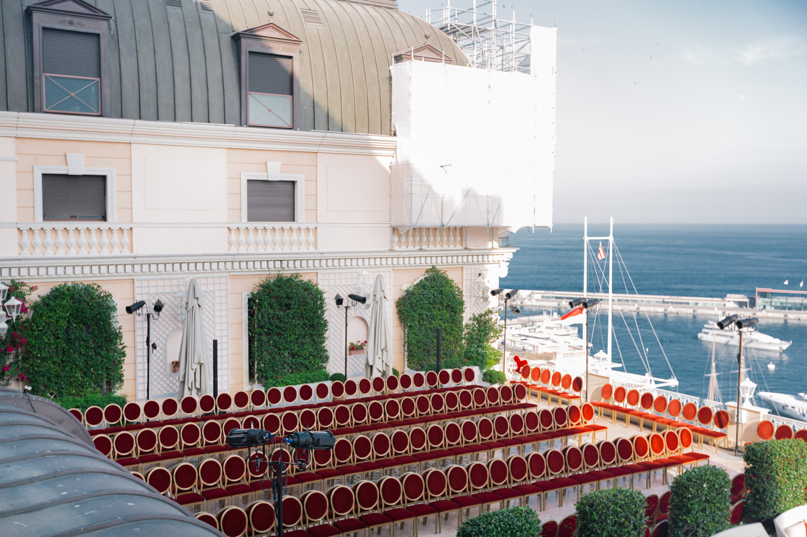 Hermitage Hotel in Monaco before the catwalk. Photographer: Grigoriy Galantniy
