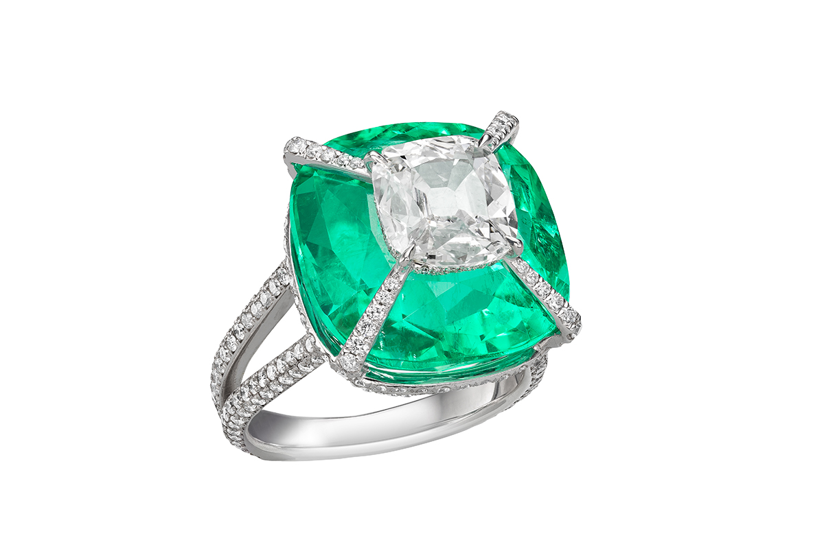  Boghossian ring with old mine diamonds in the centre