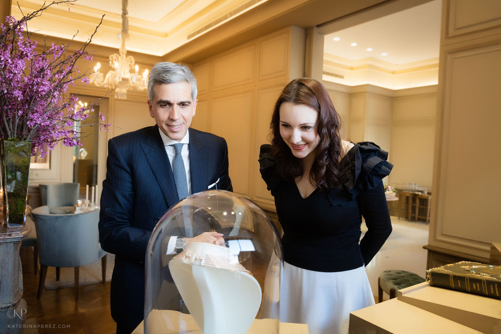  Nagib Tabbah and Katerina Perez looking at the commissioned necklace at the Maison Tabbah boutique in Beirut