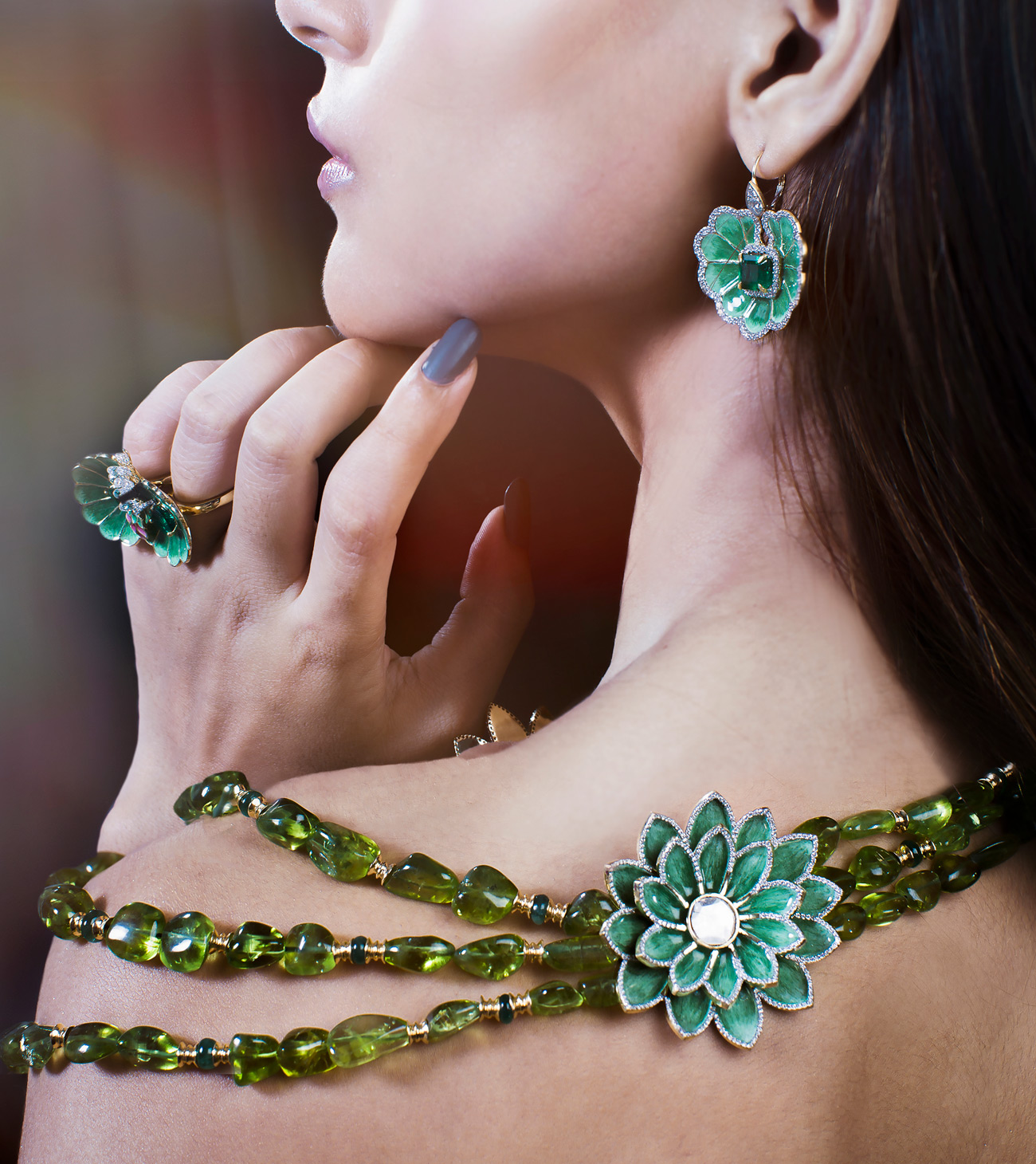 Jaipur Gems Dal Lake high jewellery parure with peridots, emeralds, diamonds and hot enamel