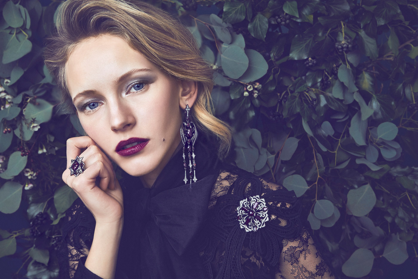  Liza Belotserkovskaya jewellery shot by Danil Golovkin