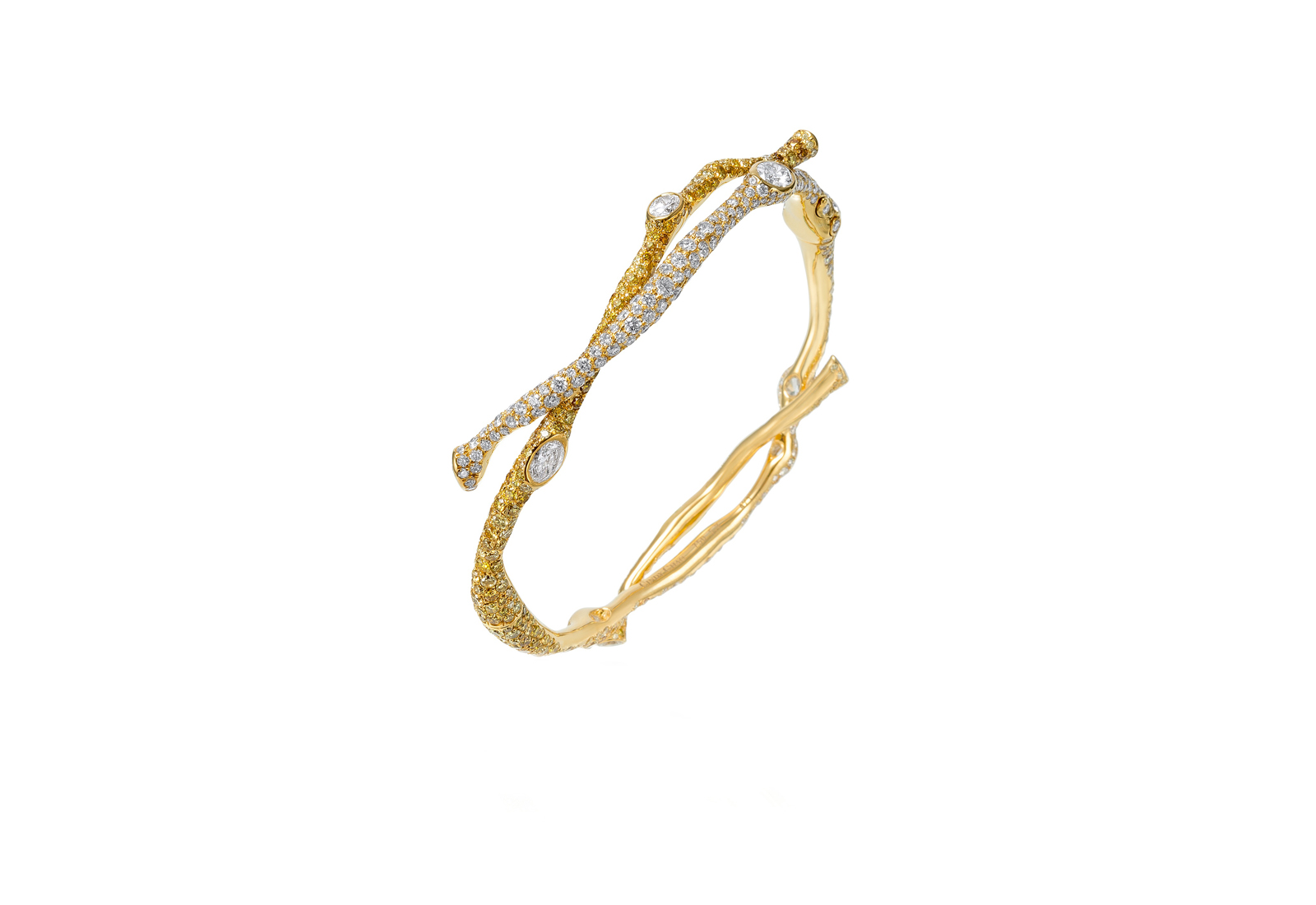  Cindy Chao Four Seasons bracelet with colourless and yellow diamonds