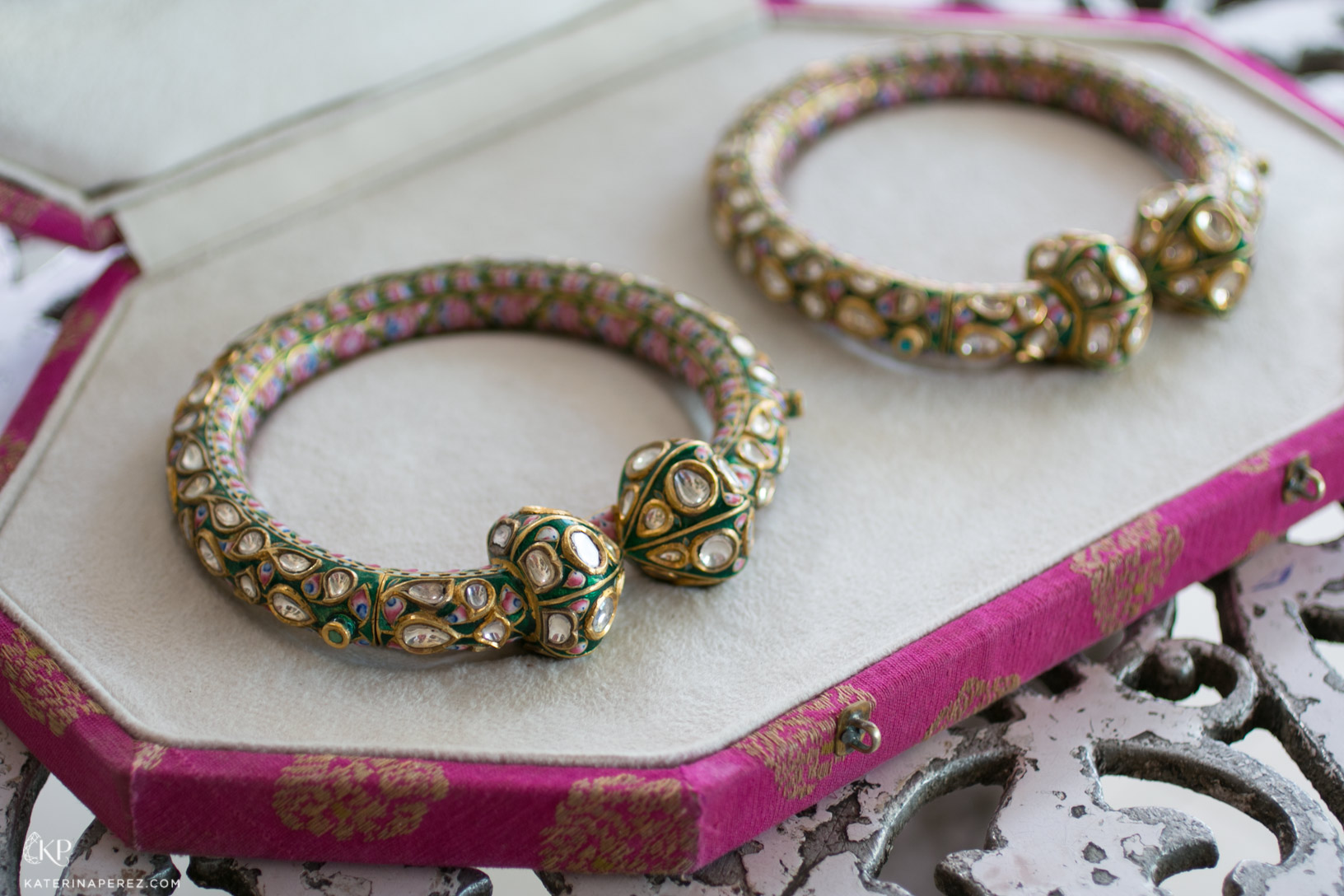 An exceptional pair of men's anklets inlaid with diamonds and accented with pink enamel, from 19th Century