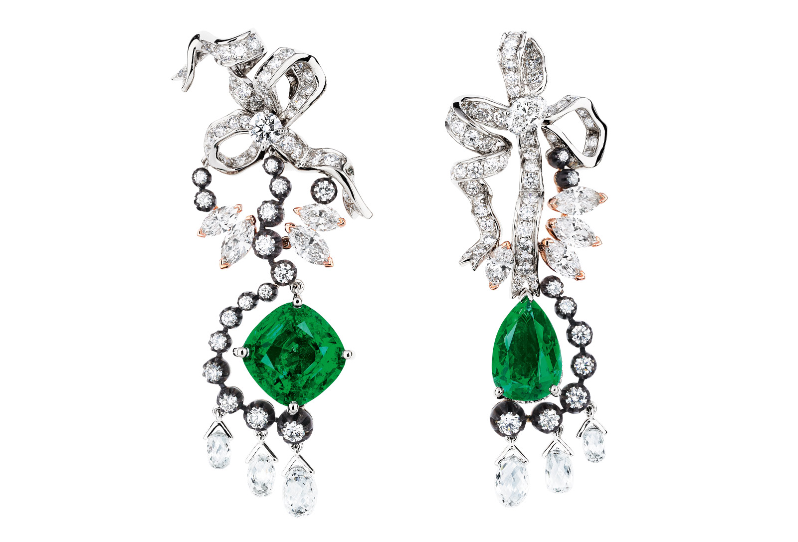  Dior à Versailles 'Salon de Dian' earrings in white and pink gold, scorched silver, platinum, diamonds and emeralds