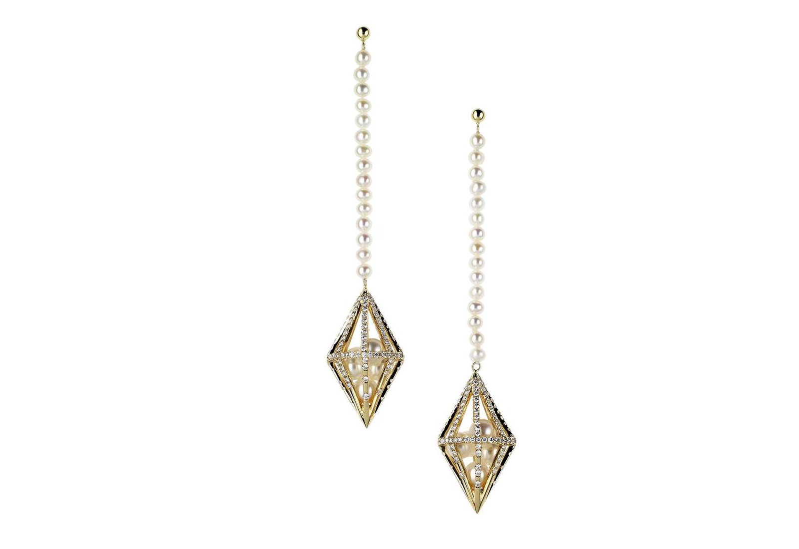  Melanie Georgacopoulos ‘Couture Lozenge Dress Earrings’ in 18k gold with diamonds and freshwater pearls