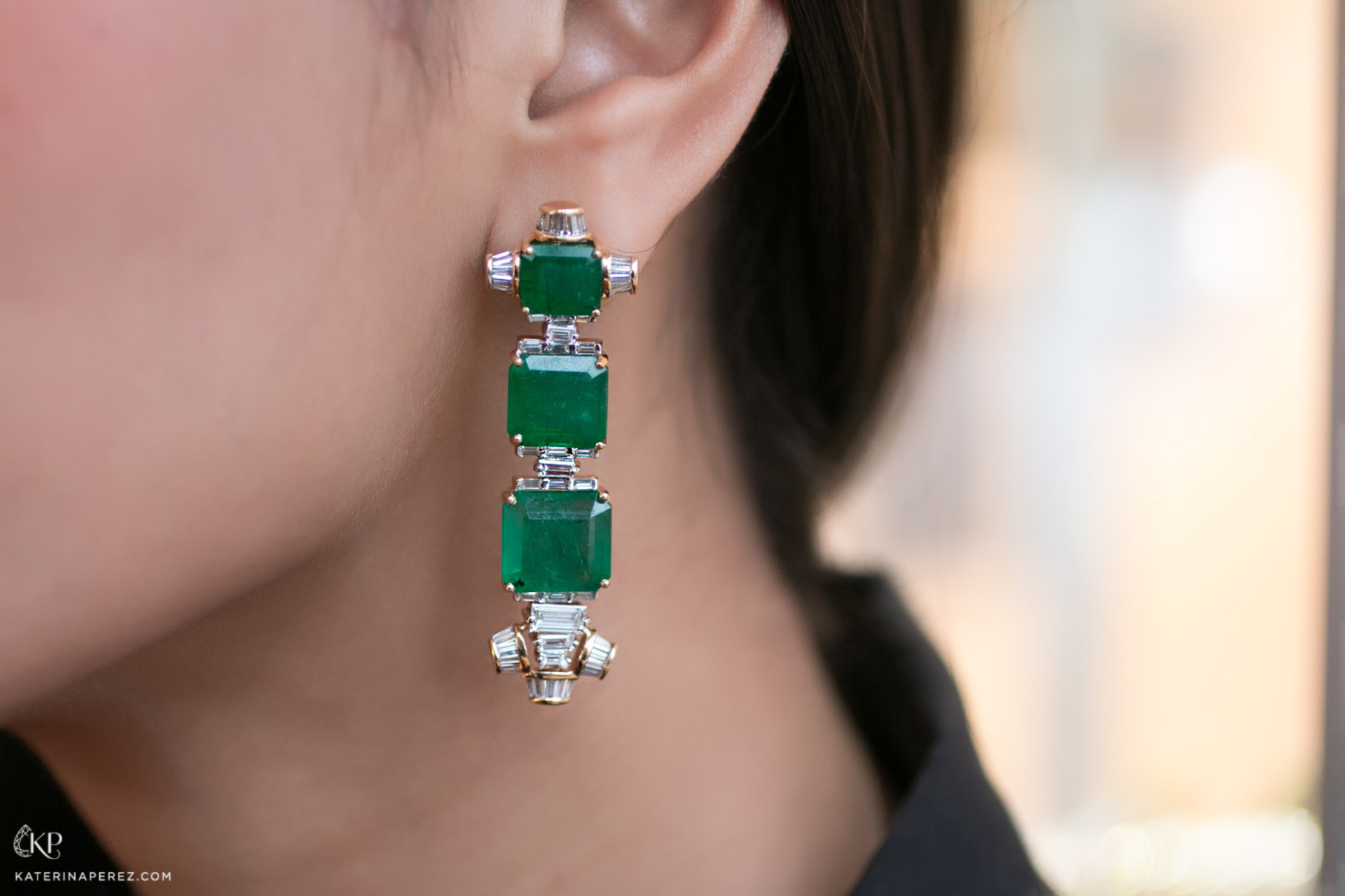 Araya earrings with Zambian emeralds and diamonds 