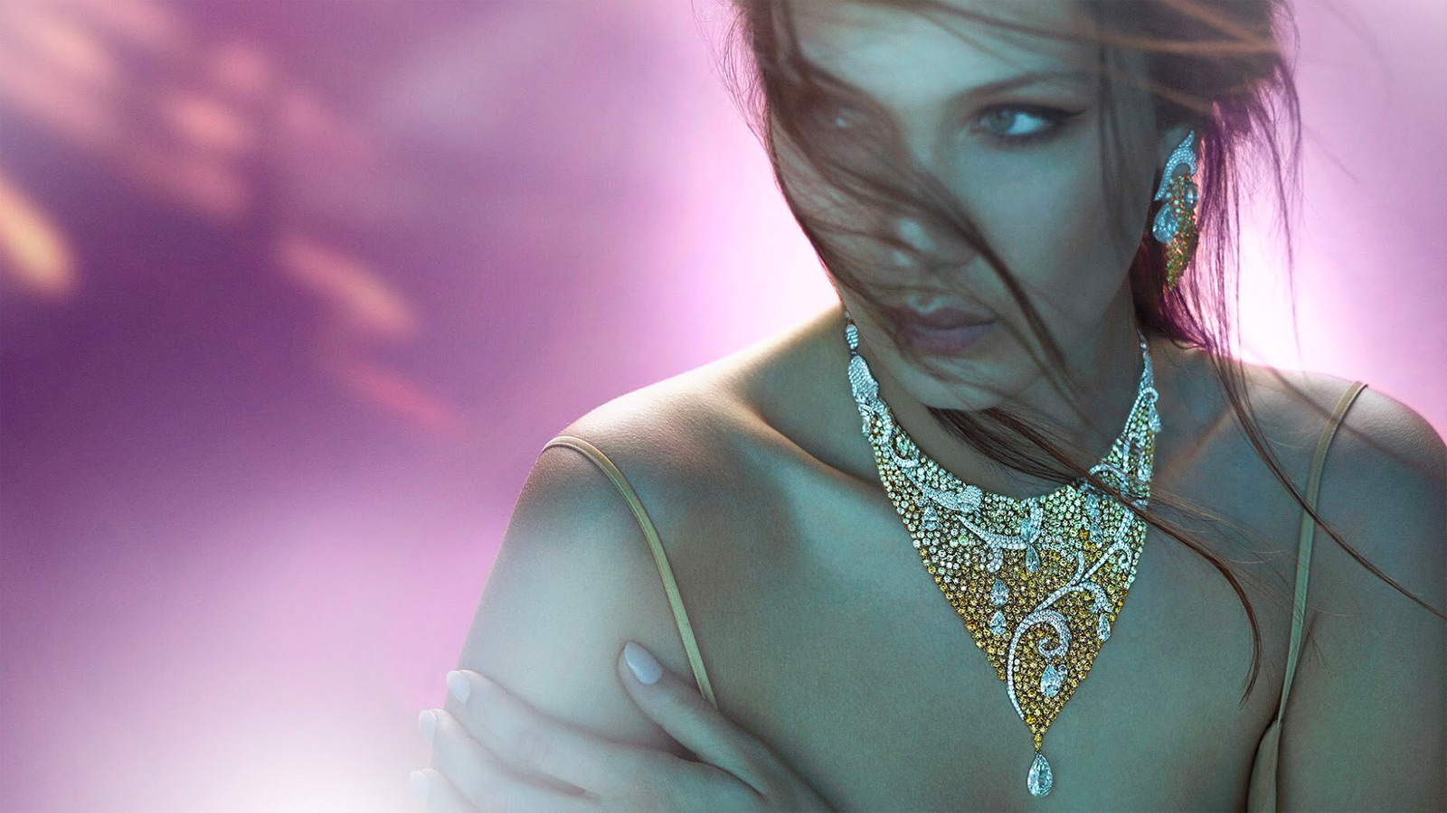 Bella Hadid modelling Boghossian colourless and yellow diamond set