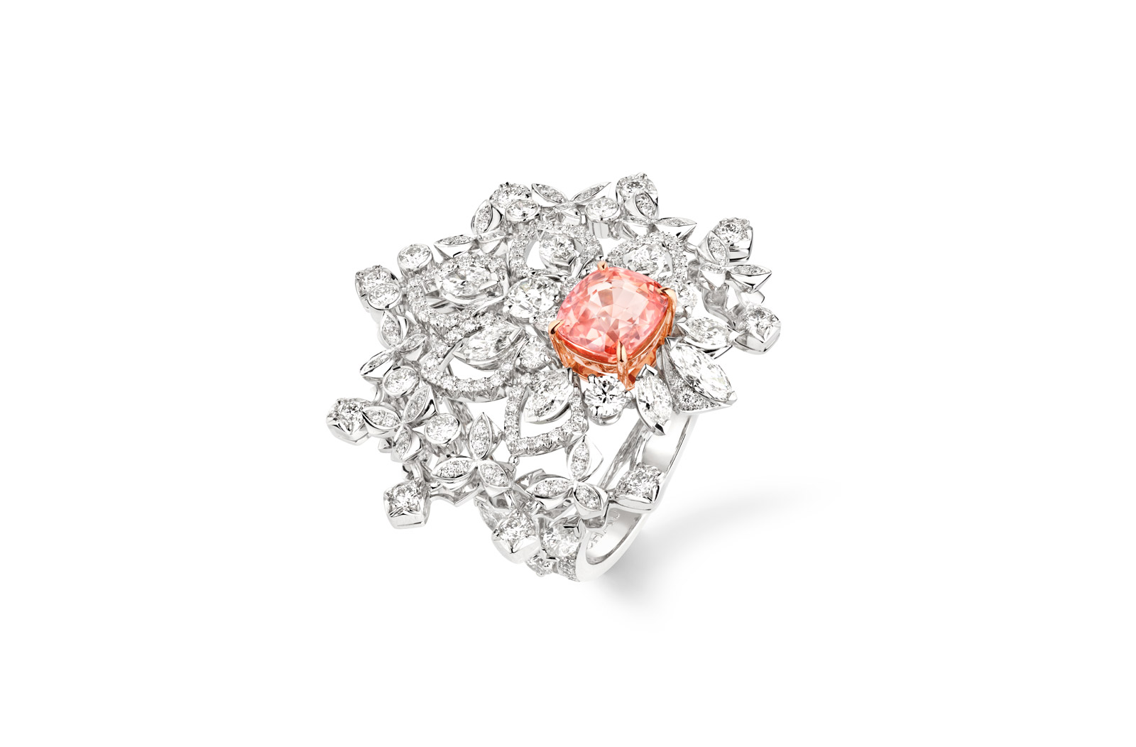 <p>Chaumet ‘Promenades Imperiales’ ring in 18k white gold, set with a 3.11ct Ceylon Padparadscha sapphire and diamonds</p>
